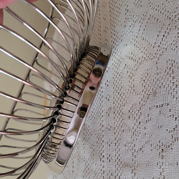 Elegance Silver Plated Fruit Basket - Picture 3 of 5